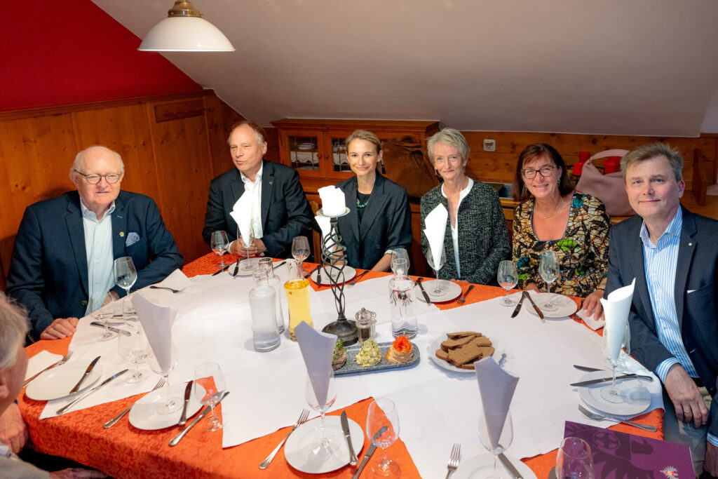 web250616oeggk_022