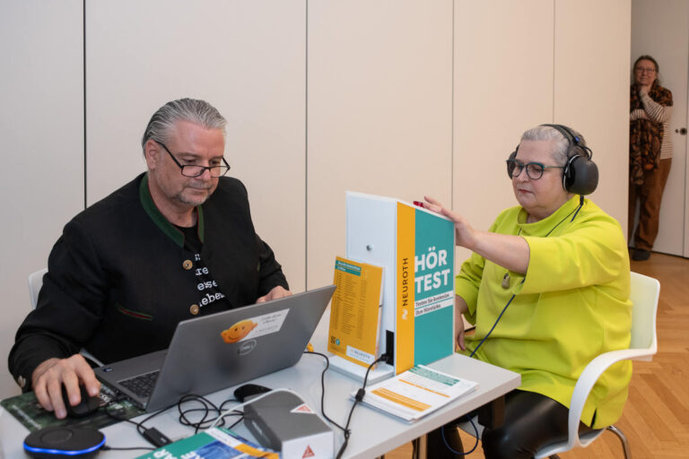 251120 Besser Hoeren (c) FernandaNigro_3298