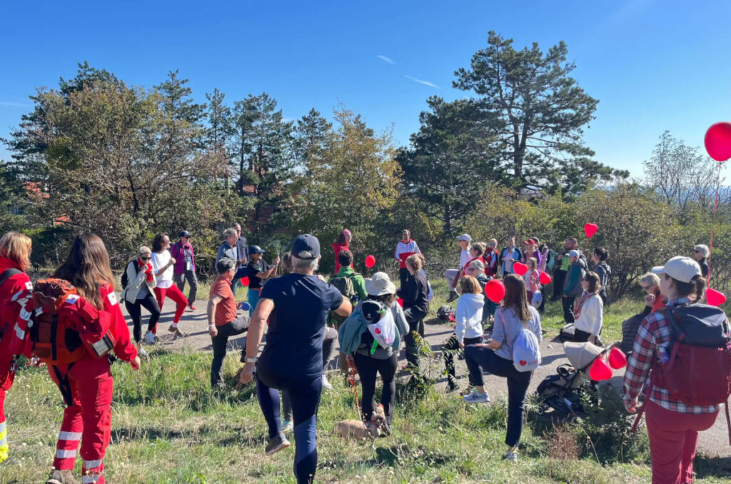 20260926 GoRedHike_7779