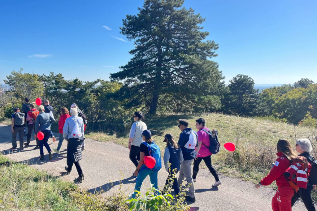 20260926 GoRedHike_7802